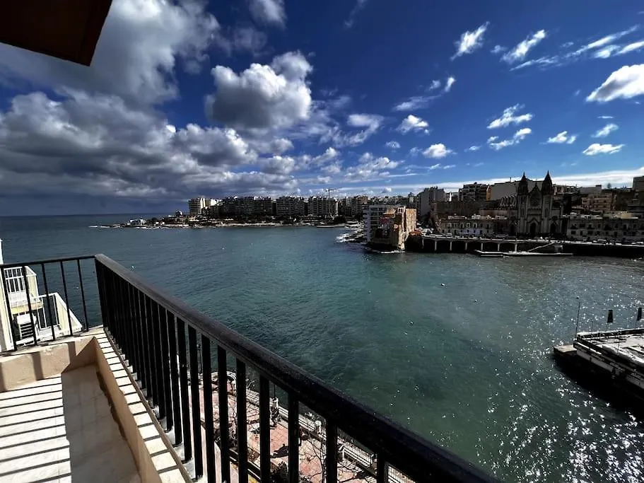Seafront Meridionale 2Bedroom Apartment location